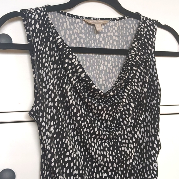 Sz XS Banana Republic Black and White Tank - Picture 2 of 7